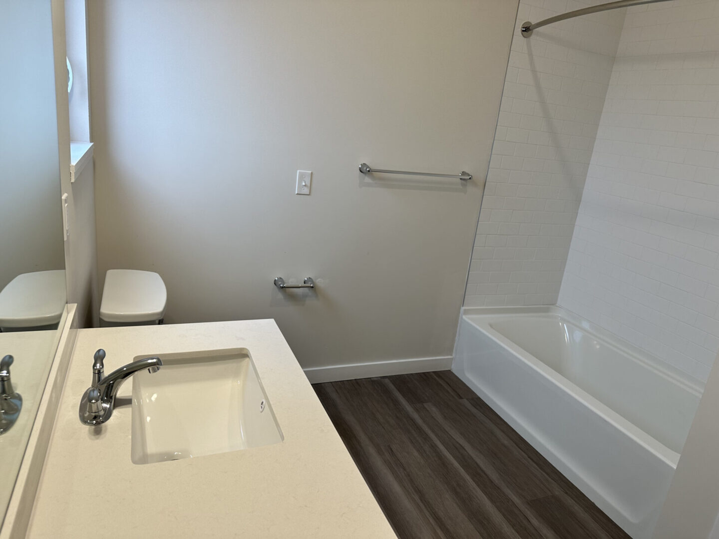 bathroom with white bathtub